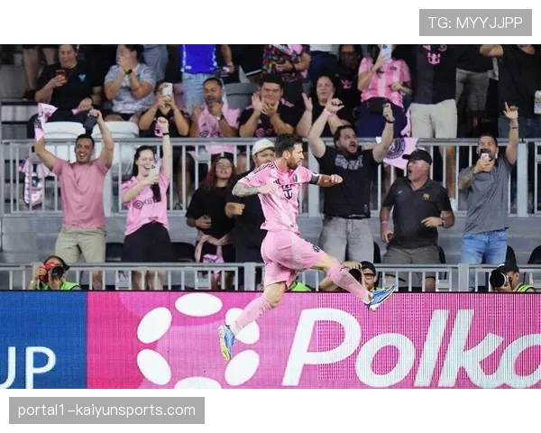 斯特拉斯堡2比0完胜里尔，射手埃梅加梅开二度闪耀全场